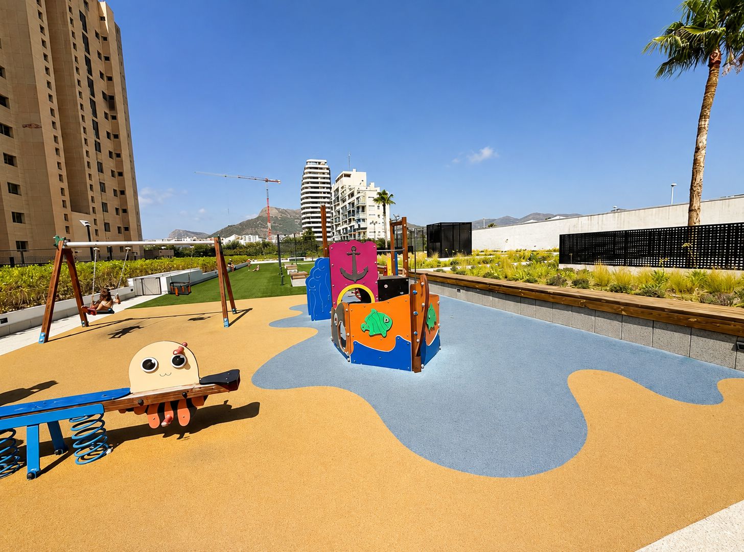 apartamentos en calpe · zona-playa-arenal 525000€